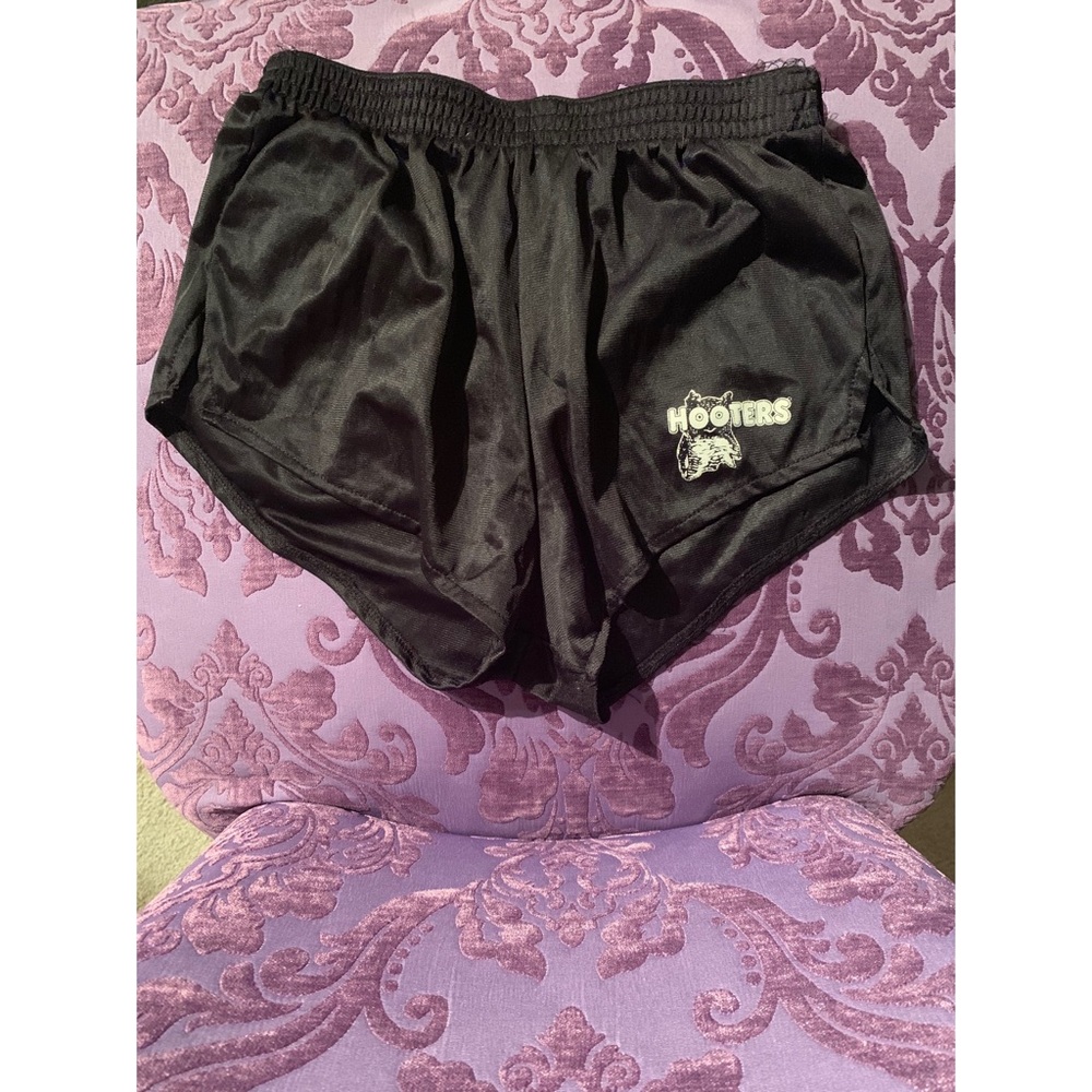 Vintage Hooters Referee Uniform